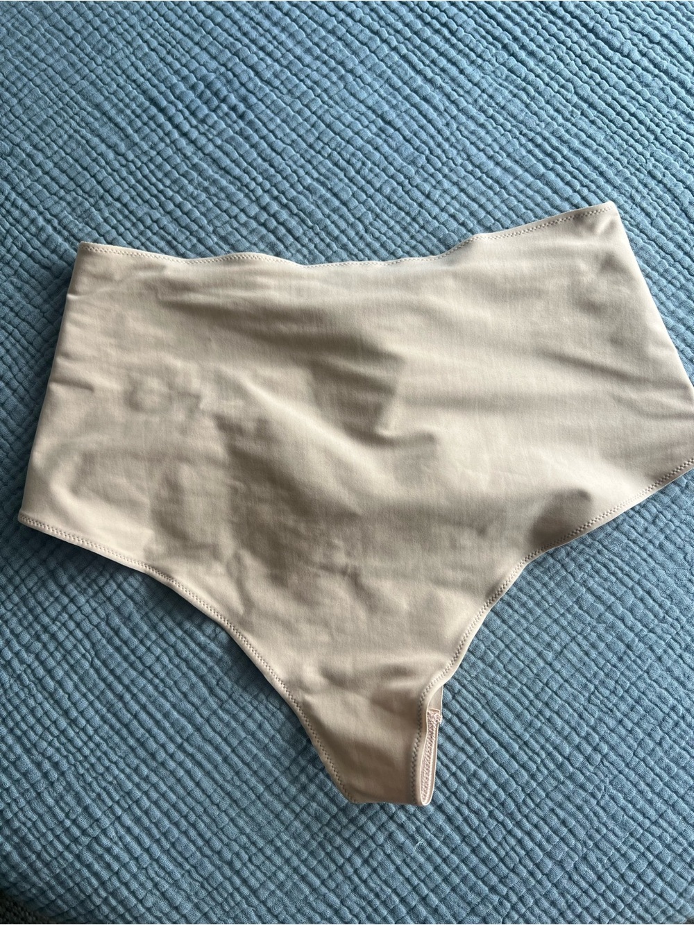 Simone Perele High-Waist Shaper Thong size XL
